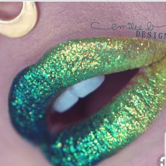 🌟🧚♀️WICCA Medusa Makeup Glitter Pot NWT - Picture 2 of 7